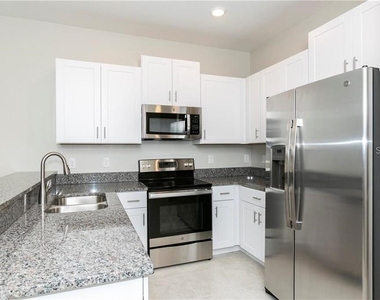 11646 Castine Street - Photo Thumbnail 5