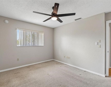 11349 Sand Hill Avenue - Photo Thumbnail 15