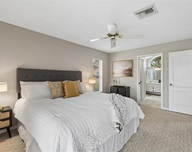 11349 Sand Hill Avenue - Photo Thumbnail 11