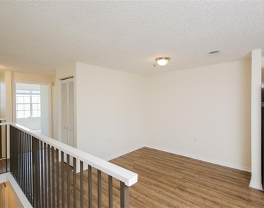 5655 Bentgrass Drive - Photo Thumbnail 8