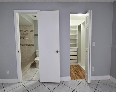 5401 Hopedale Drive - Photo Thumbnail 10