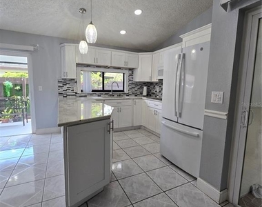 5401 Hopedale Drive - Photo Thumbnail 3
