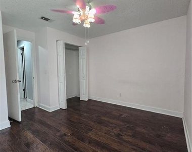5401 Hopedale Drive - Photo Thumbnail 16