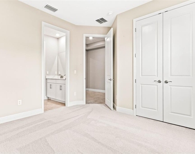 23176 Pachino Way - Photo Thumbnail 14