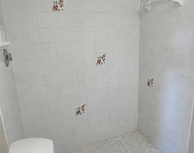 1203 Saxony Circle - Photo Thumbnail 8