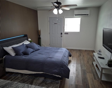 7709 W Hanna Avenue - Photo Thumbnail 5