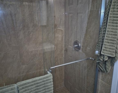 7709 W Hanna Avenue - Photo Thumbnail 7
