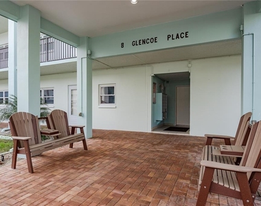 8 Glencoe Place - Photo Thumbnail 1