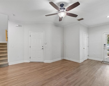 3125 Santorini Court - Photo Thumbnail 5