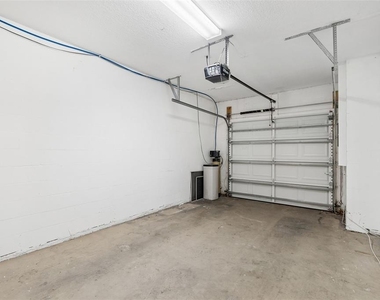 3125 Santorini Court - Photo Thumbnail 28