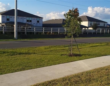 2713 Franklin Road - Photo Thumbnail 11
