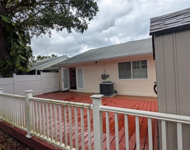 4000 Poinciana Court - Photo Thumbnail 2