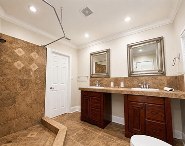 6017 S 2nd Street - Photo Thumbnail 7