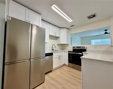 4112 Ohio Avenue - Photo Thumbnail 4