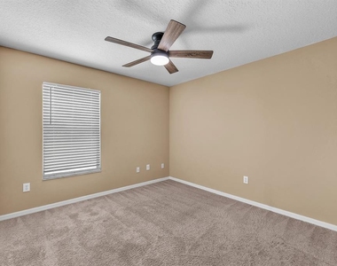 10904 Summerton Drive - Photo Thumbnail 27