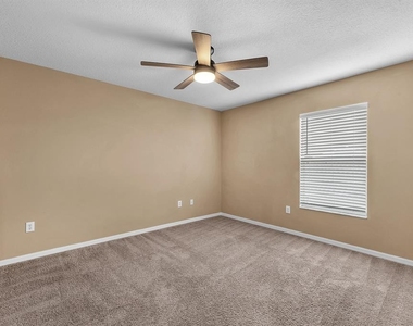 10904 Summerton Drive - Photo Thumbnail 24