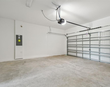 8938 Gallantree Place - Photo Thumbnail 27