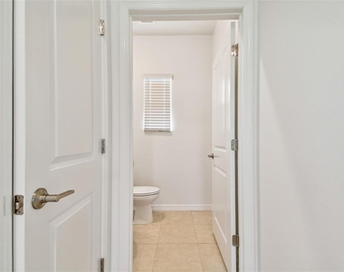 8938 Gallantree Place - Photo Thumbnail 8