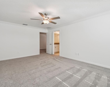 8938 Gallantree Place - Photo Thumbnail 13