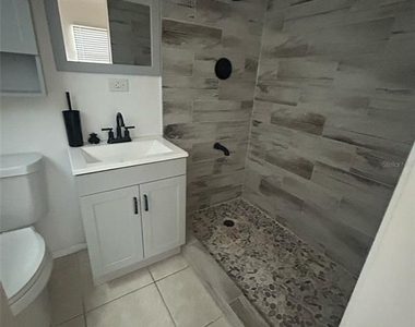 809 Plumosa Avenue - Photo Thumbnail 4