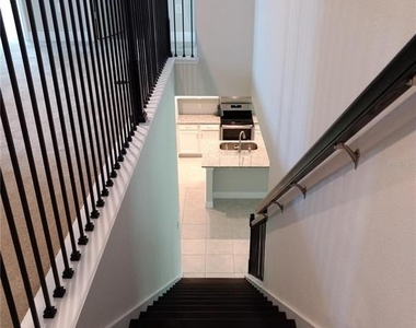 3280 Stonewyck Street - Photo Thumbnail 12