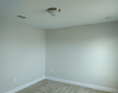 3280 Stonewyck Street - Photo Thumbnail 17