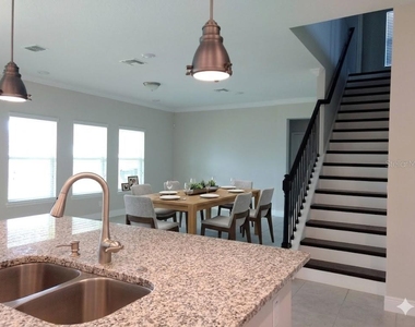 3280 Stonewyck Street - Photo Thumbnail 5