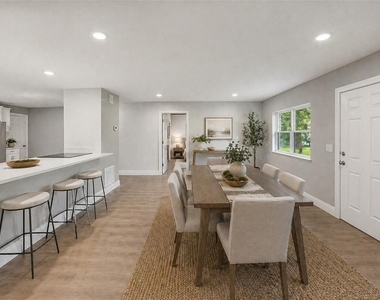 1087 Swan Street - Photo Thumbnail 11
