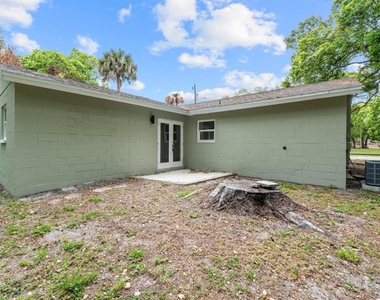 1087 Swan Street - Photo Thumbnail 33