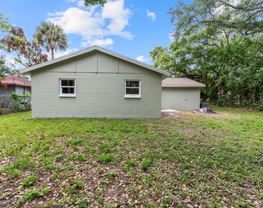 1087 Swan Street - Photo Thumbnail 34