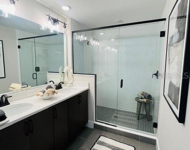 15501 Hamlin Park Drive - Photo Thumbnail 24