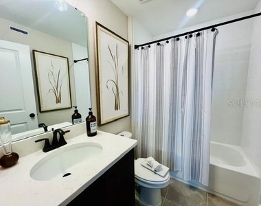 15501 Hamlin Park Drive - Photo Thumbnail 34