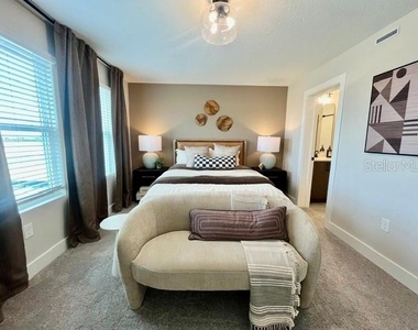 15501 Hamlin Park Drive - Photo Thumbnail 31