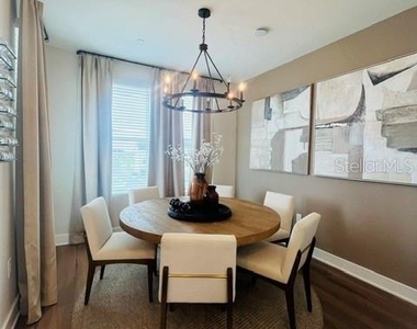 15501 Hamlin Park Drive - Photo Thumbnail 19