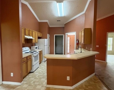 104 Herring Lane - Photo Thumbnail 6