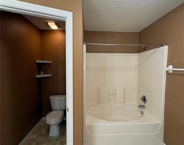 104 Herring Lane - Photo Thumbnail 15