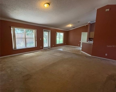 104 Herring Lane - Photo Thumbnail 4