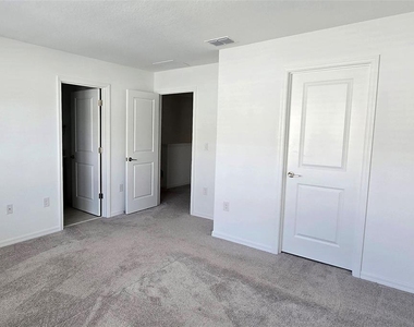 2978 Canary Avenue - Photo Thumbnail 16