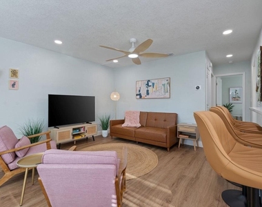 11987 Maple Street - Photo Thumbnail 19