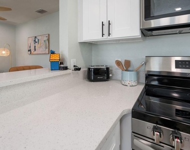 11987 Maple Street - Photo Thumbnail 27