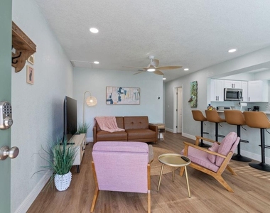 11987 Maple Street - Photo Thumbnail 20