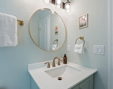 11987 Maple Street - Photo Thumbnail 18