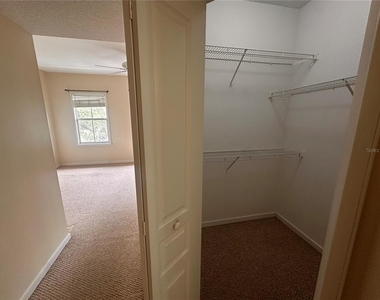709 Bloom Street - Photo Thumbnail 16