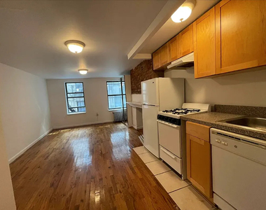 East 12th Street - Photo Thumbnail 1