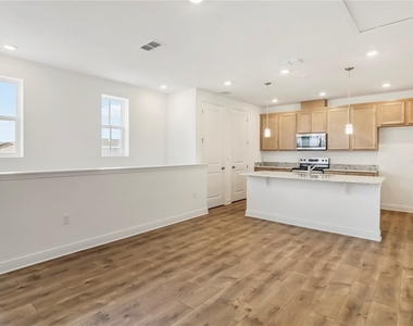 10388 Bragg Alley - Photo Thumbnail 3