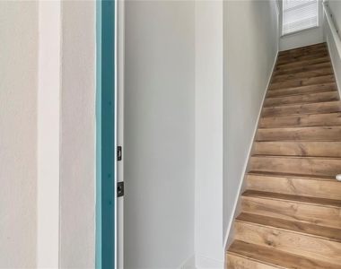 10388 Bragg Alley - Photo Thumbnail 2