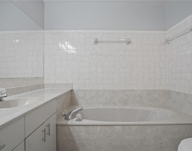 157 Coventry Circle - Photo Thumbnail 21