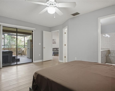 157 Coventry Circle - Photo Thumbnail 18