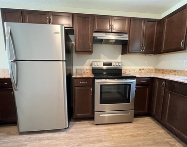 8526 Juniper Road - Photo Thumbnail 2