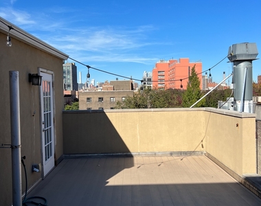Ridge Street - Photo Thumbnail 4